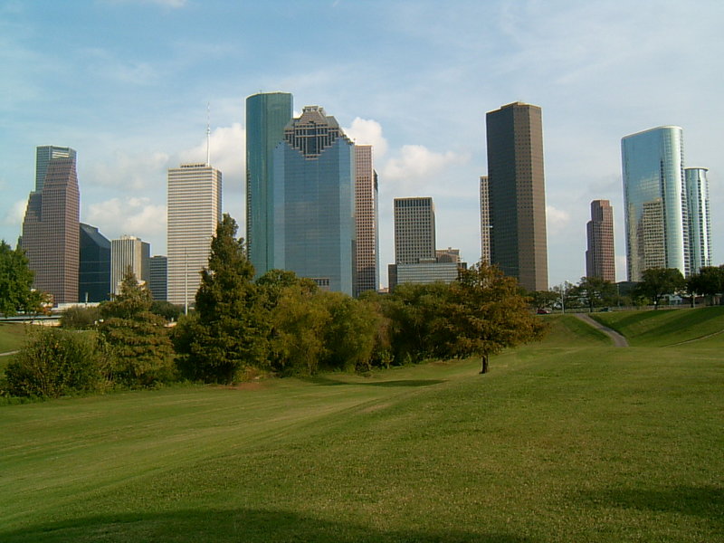 Real Estate Investing in Houston: Understanding an Oil Town in an Uncertain Economy